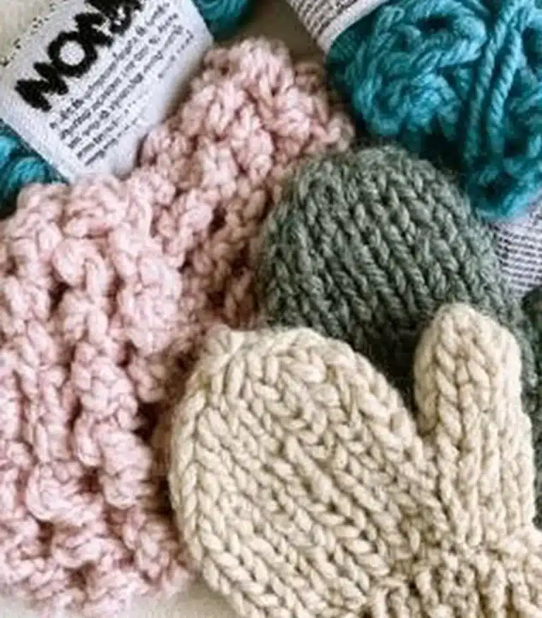 Cozy bulky mittens for winter warmth and style