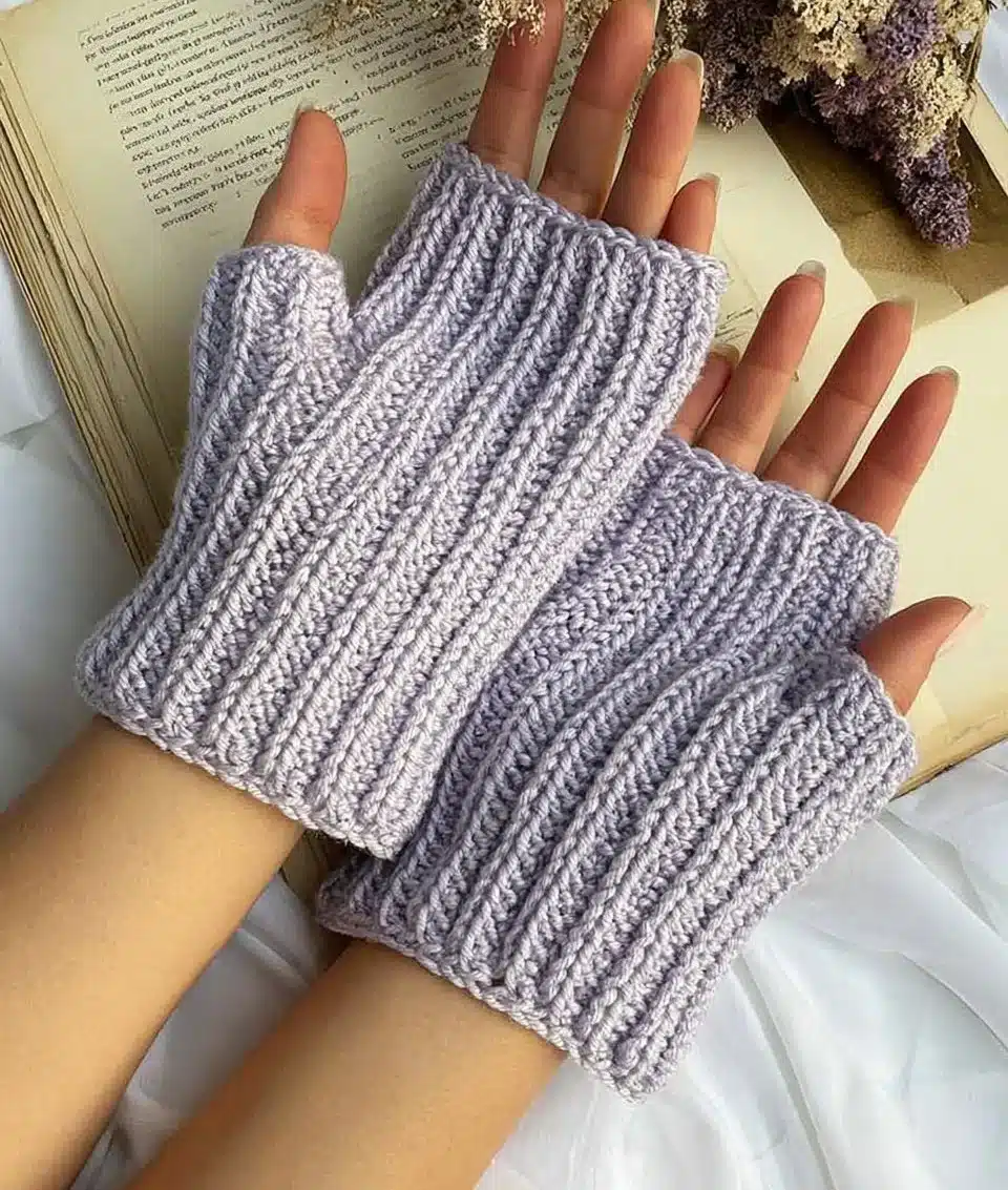 Stylish ribbed fingerless gloves for warmth and style