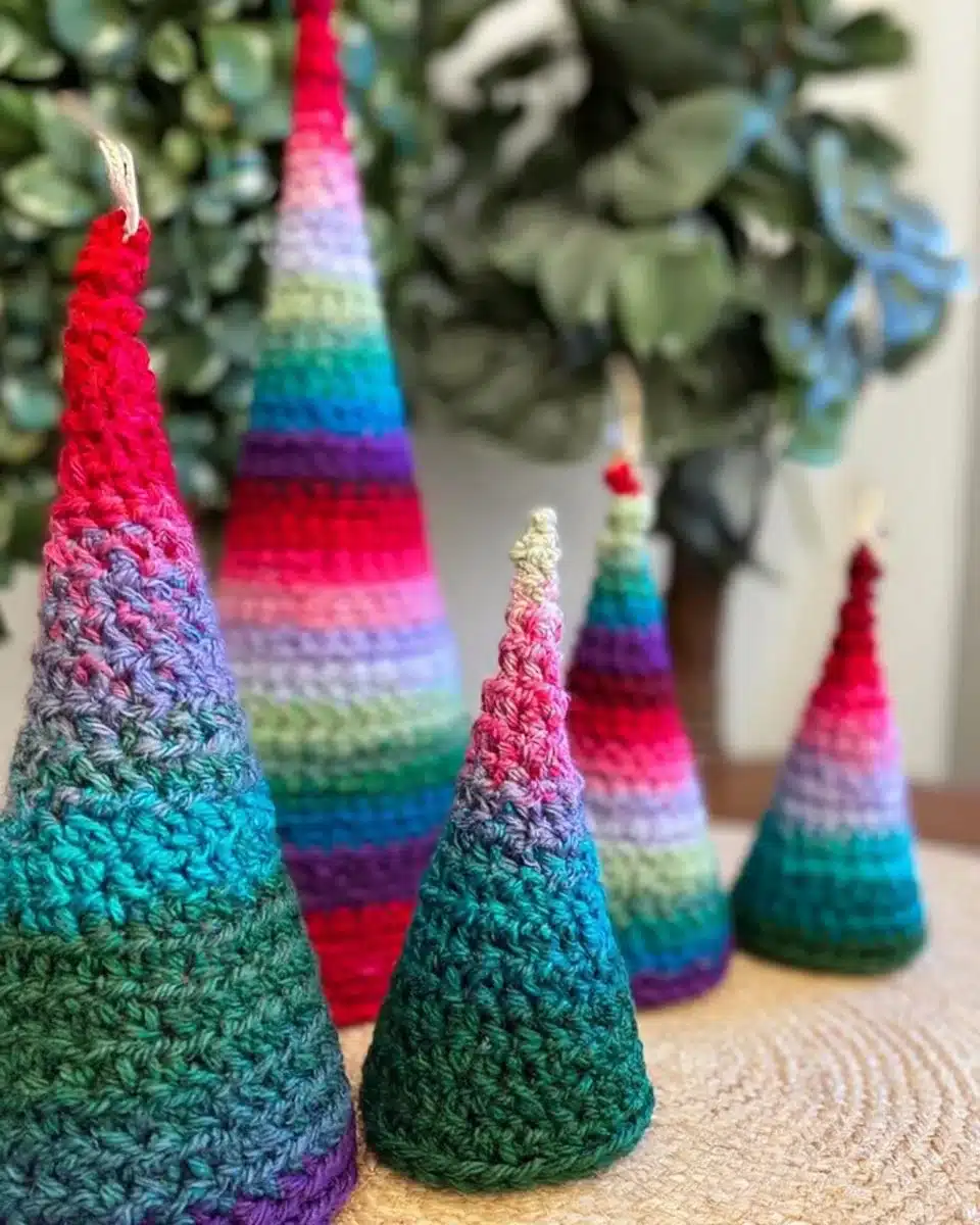 Merry & Bright Holiday Trees Crochet Pattern